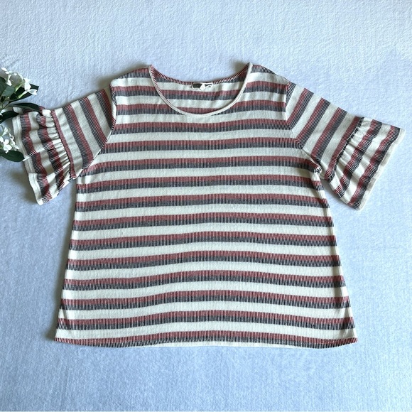 Pleione Sz XL Striped Top Short Bell Sleeve Ruffle - Picture 1 of 8